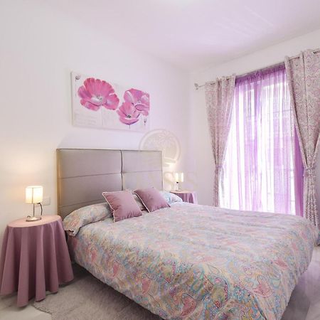 Апартаменти Apartamento Centrico Hogareno Малага Екстер'єр фото